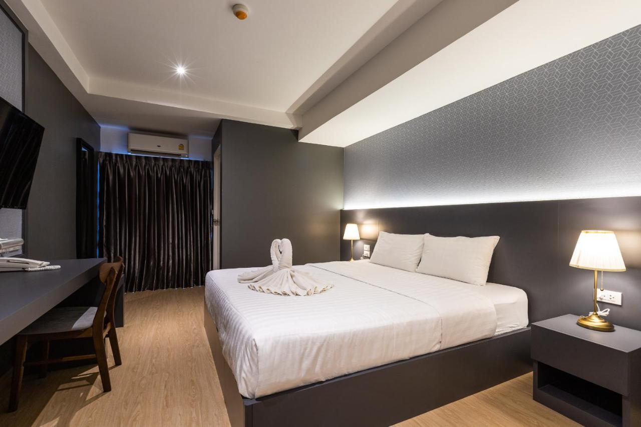 Siam Star Hotel Bangkok Buitenkant foto