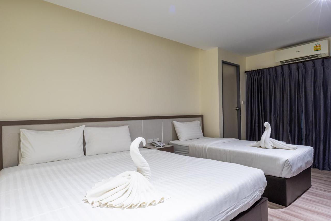 Siam Star Hotel Bangkok Buitenkant foto
