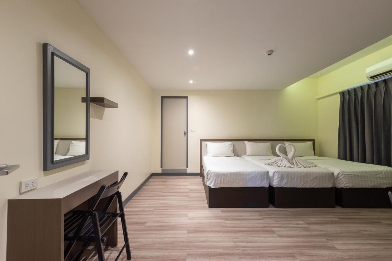 Siam Star Hotel Bangkok Buitenkant foto
