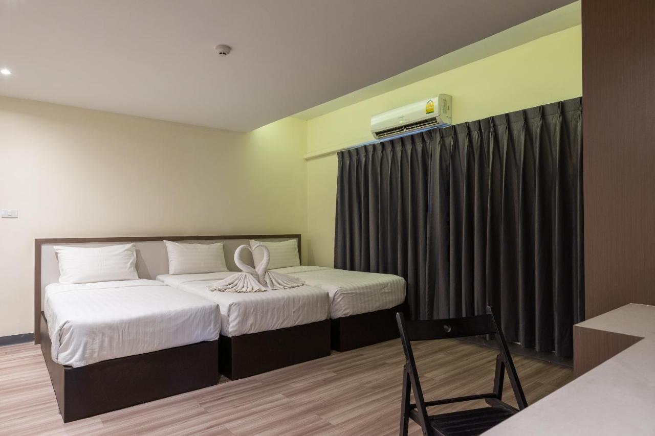 Siam Star Hotel Bangkok Buitenkant foto