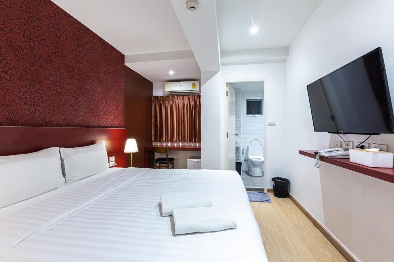 Siam Star Hotel Bangkok Buitenkant foto