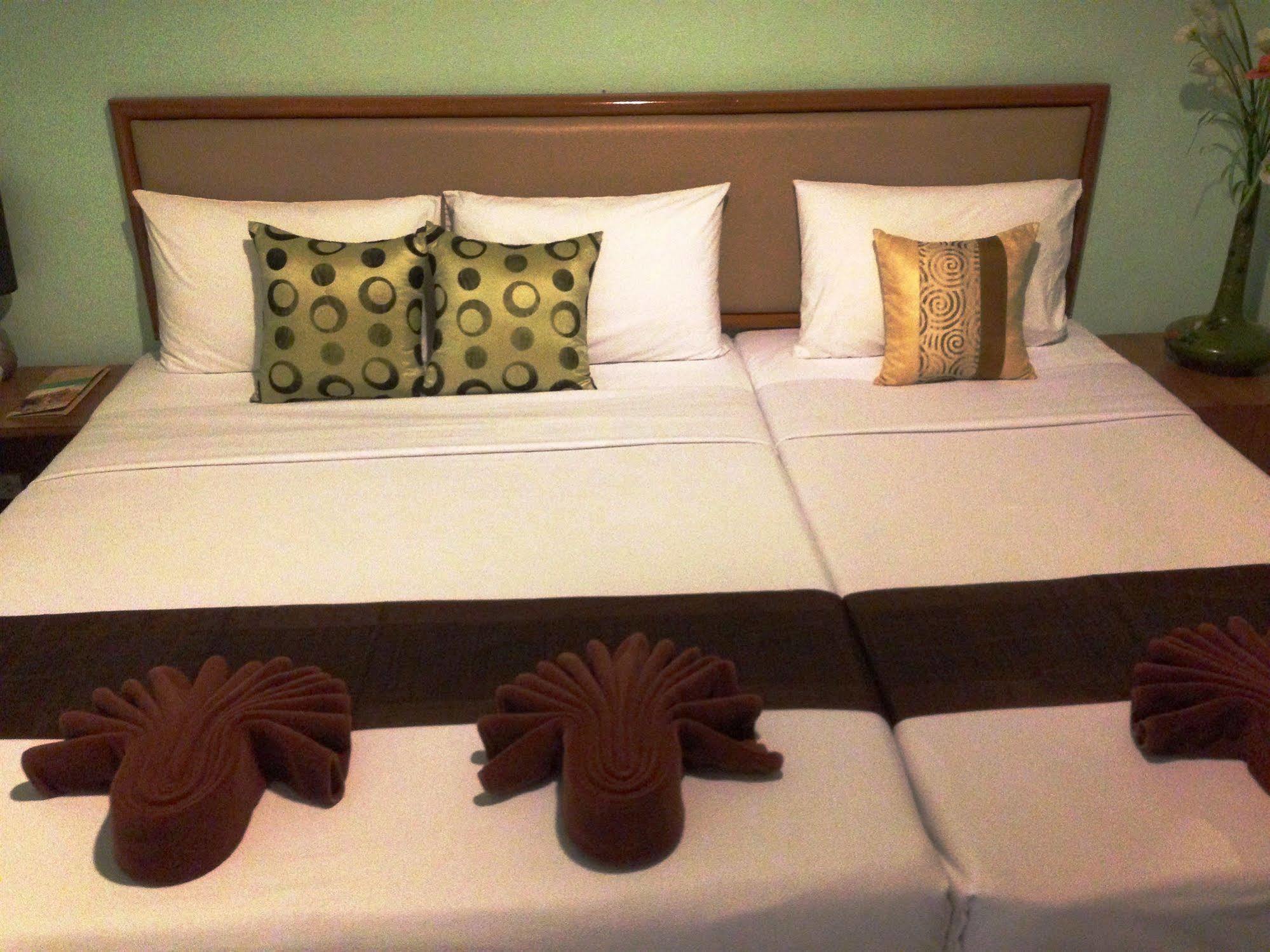Siam Star Hotel Bangkok Buitenkant foto