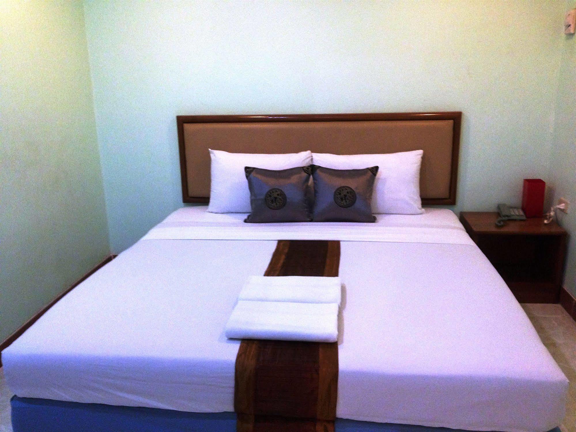 Siam Star Hotel Bangkok Buitenkant foto