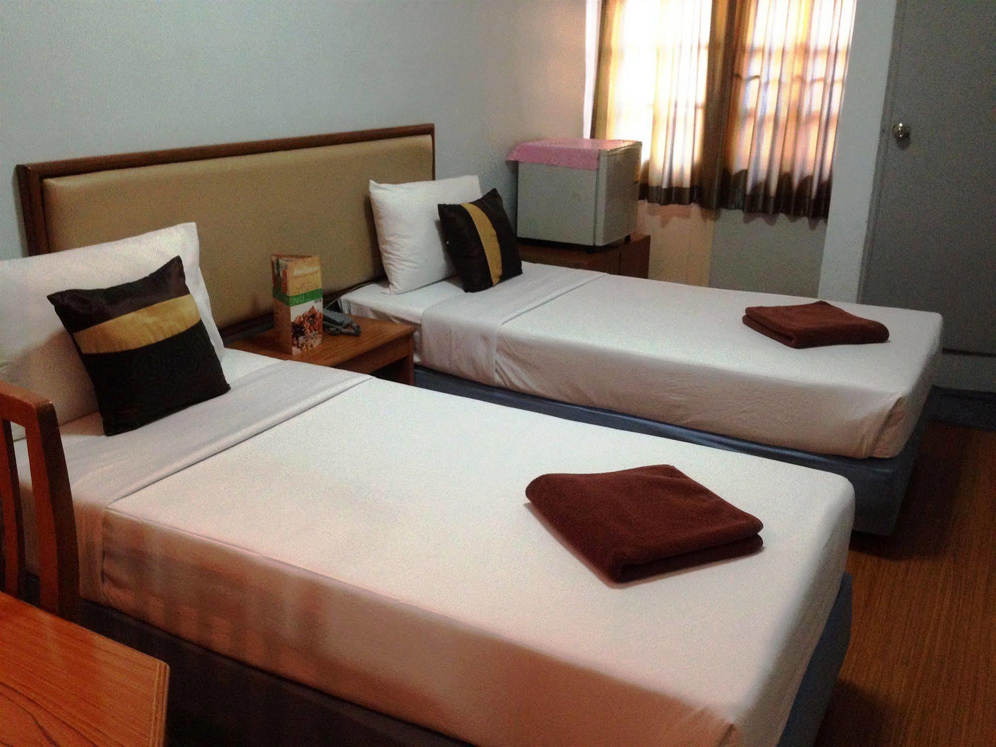Siam Star Hotel Bangkok Buitenkant foto