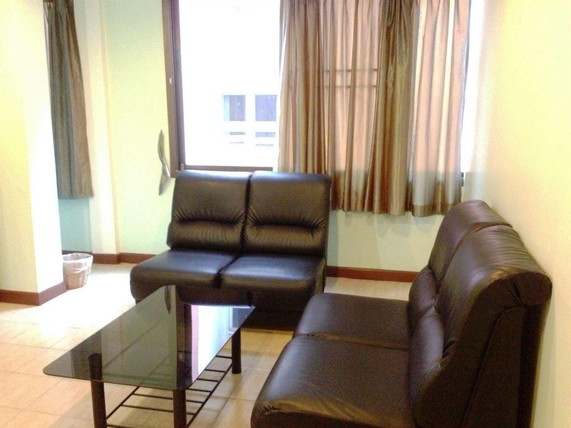 Siam Star Hotel Bangkok Buitenkant foto