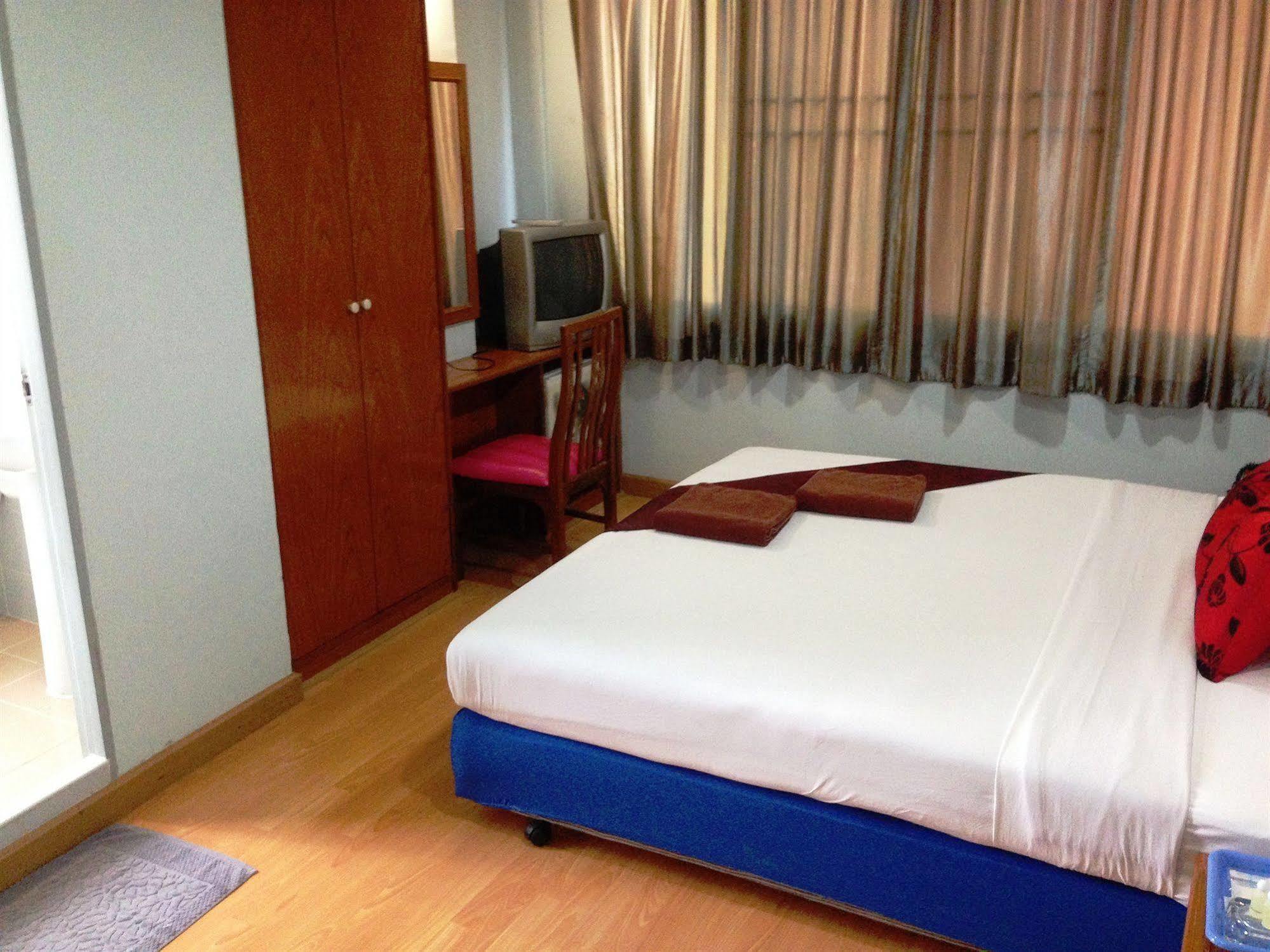Siam Star Hotel Bangkok Buitenkant foto